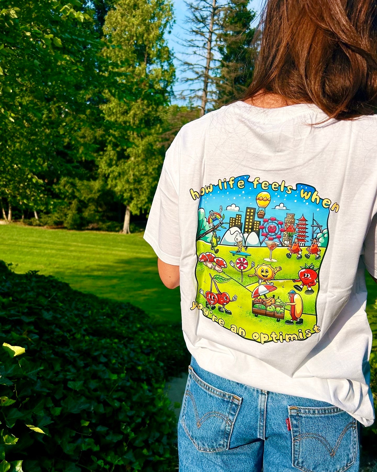 How Life Feels when you’re an Optimist White T-Shirt